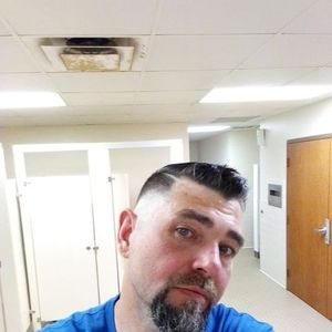 Meet your Posher, Travis